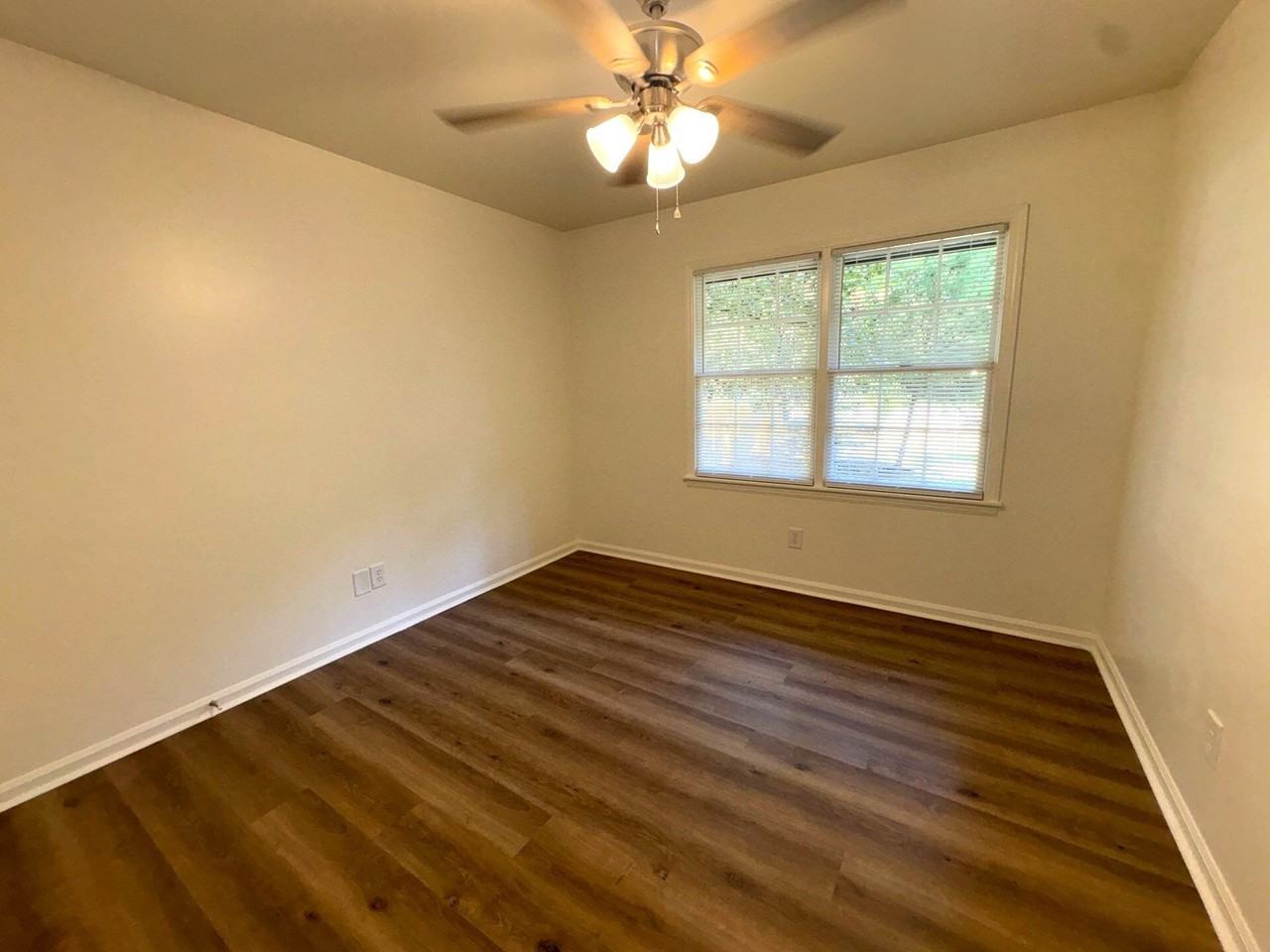 4323 Ansley Ave - Photo 6 of 10