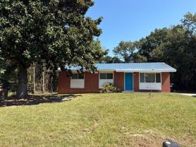 962 Farwell Dr - Photo 1 of 1