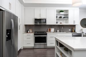 featured image of 2700 Main St