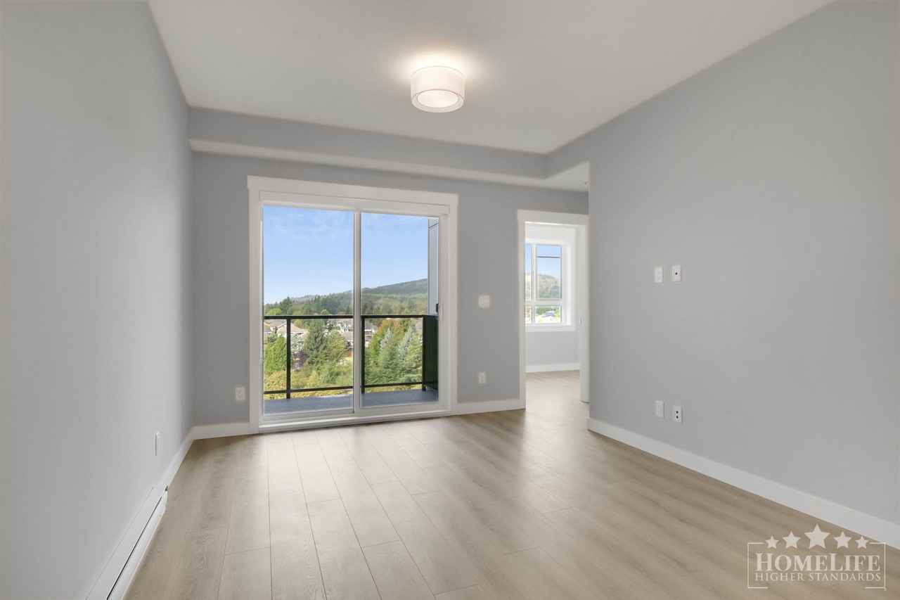 8423 Cedar St - Photo 5 of 22