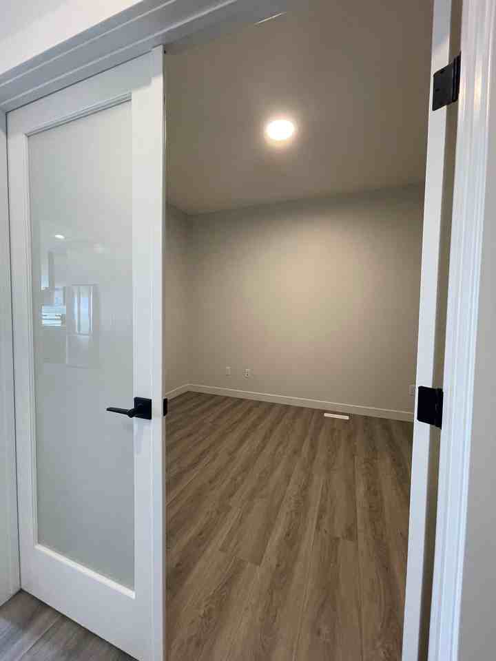 2143 190 St Nw - Photo 5 of 42