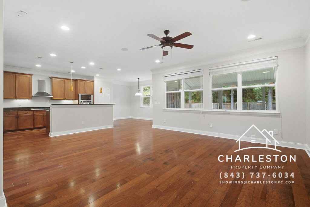 654 Grassy Hill Rd - Photo 5 of 31