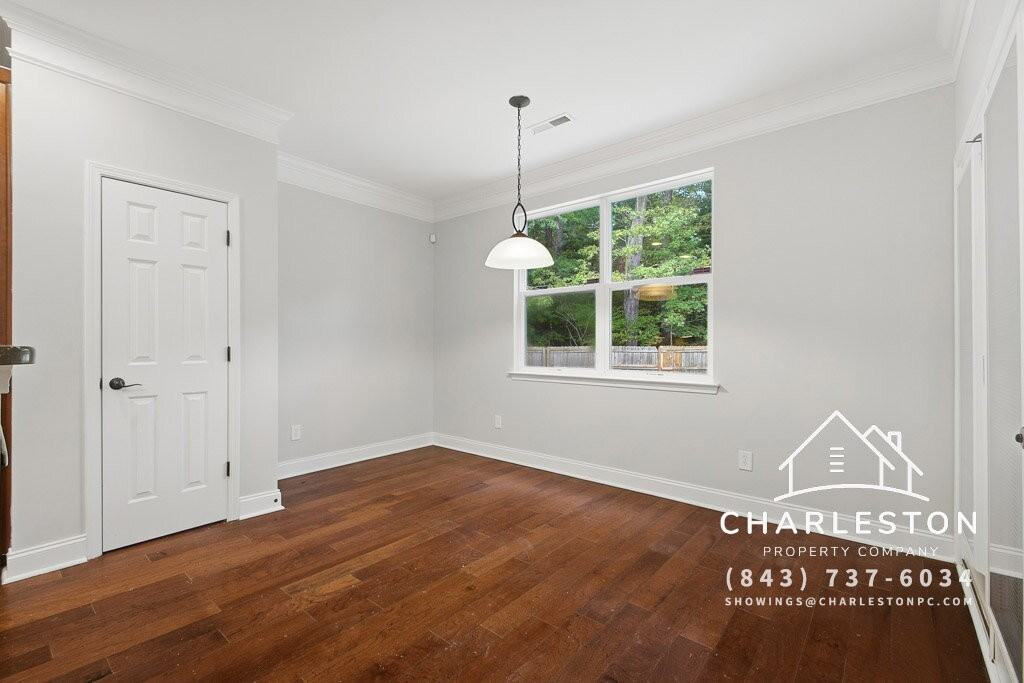 654 Grassy Hill Rd - Photo 6 of 31