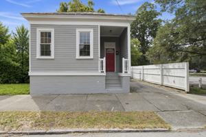 featured image of 27 Maverick St