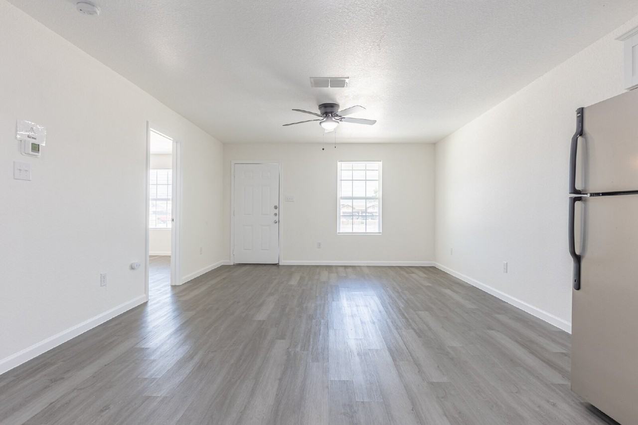1012 County Road 4516 - Photo 6 of 27