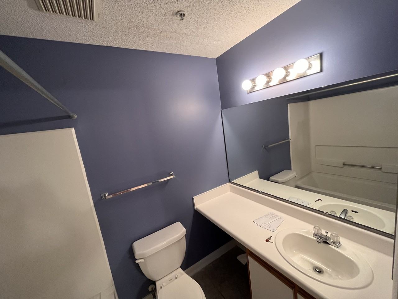 1410 Collegiate Cir #A - Photo 5 of 11