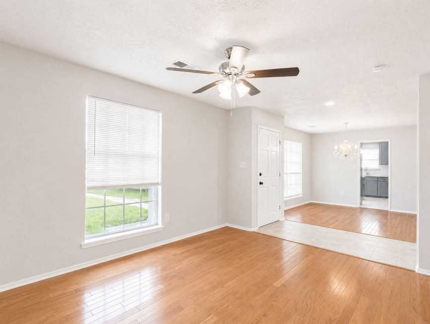 12035 Barrett Brae Dr - Photo 4 of 27