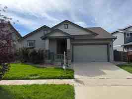 featured image of 15952 Village Cir