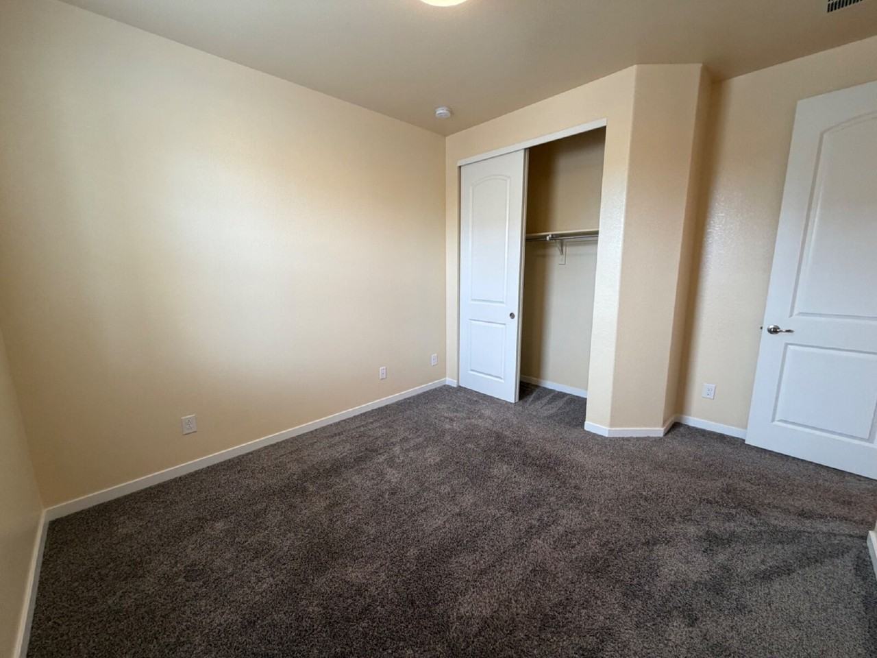 15952 Village Cir - Photo 7 of 12