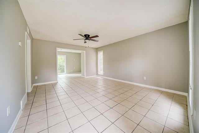 4378 Sherrycrest Cv - Photo 5 of 18