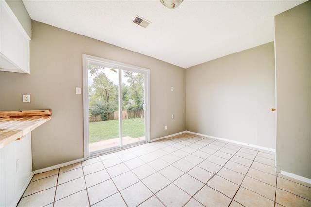 4378 Sherrycrest Cv - Photo 6 of 18