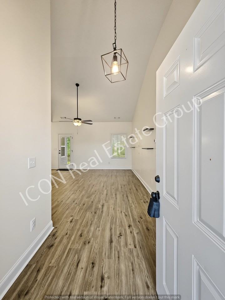 55 Cranbrooke Dr - Photo 5 of 31
