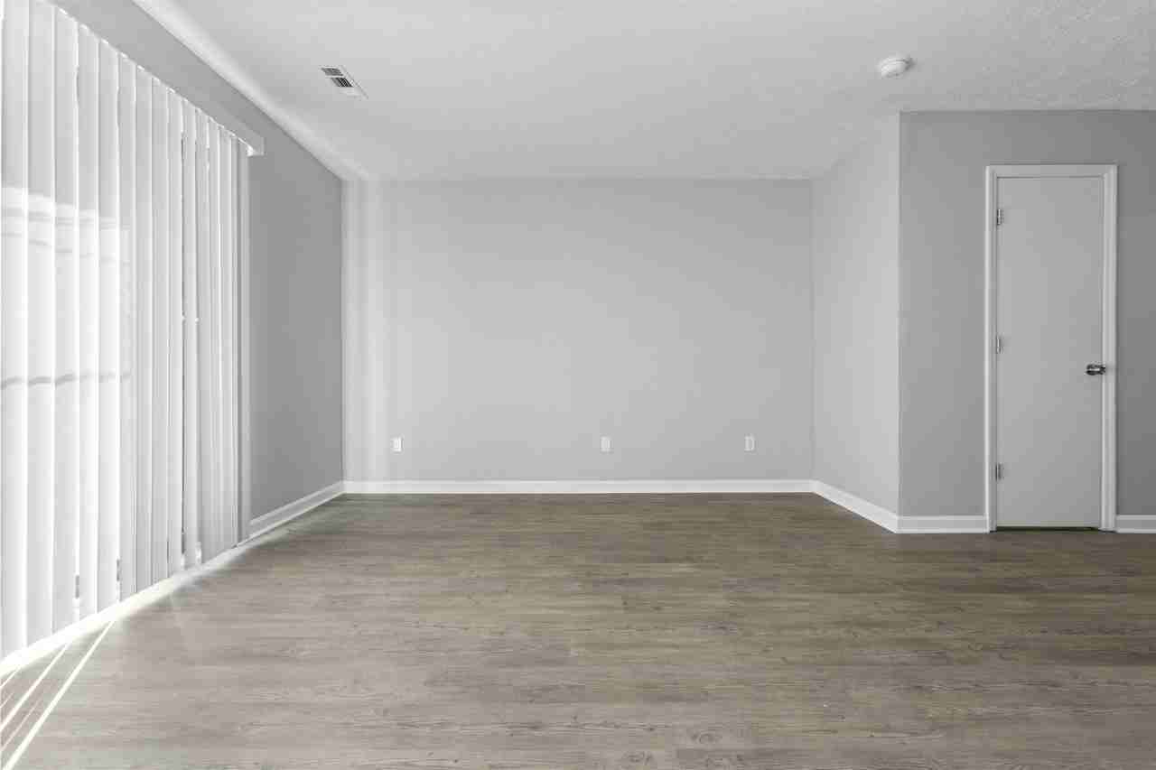 1649 Foxhaven Dr #11 - Photo 7 of 23