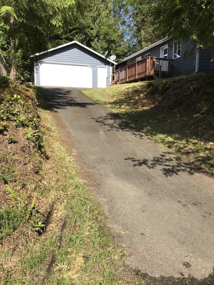 860 Sw Dolores Dr - Photo 4 of 33