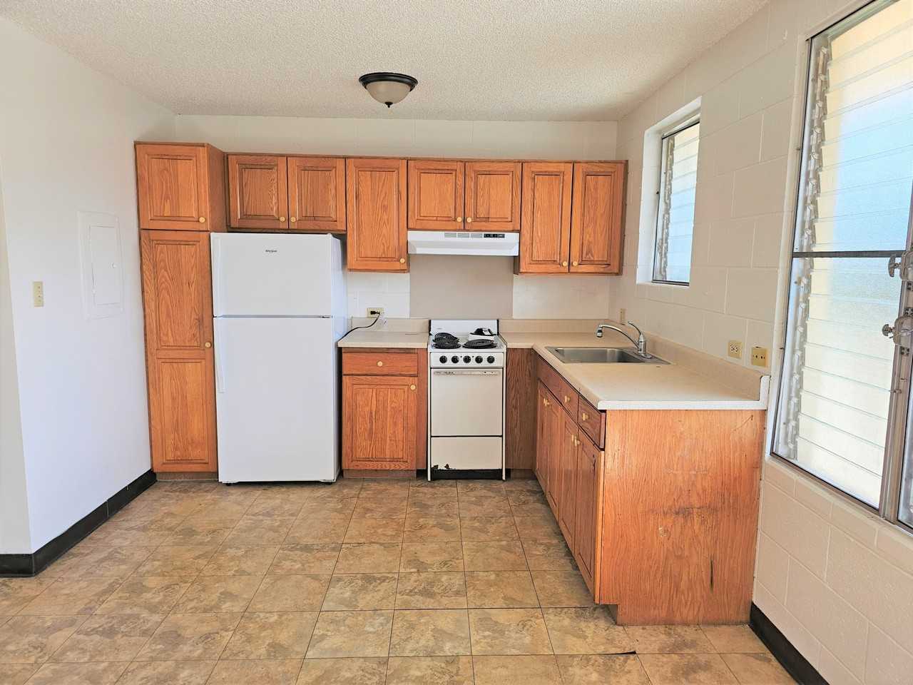 94-961 Kahuamoku St #21 - Photo 3 of 8