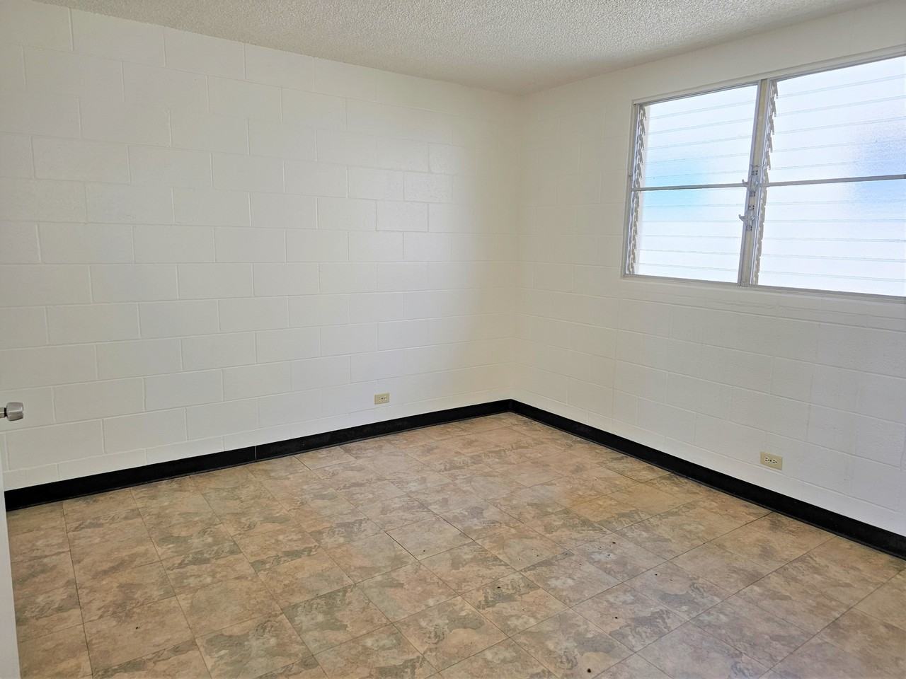 94-961 Kahuamoku St #21 - Photo 6 of 8