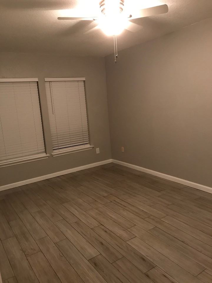 1610 Poage Ave #1612 - Photo 3 of 11