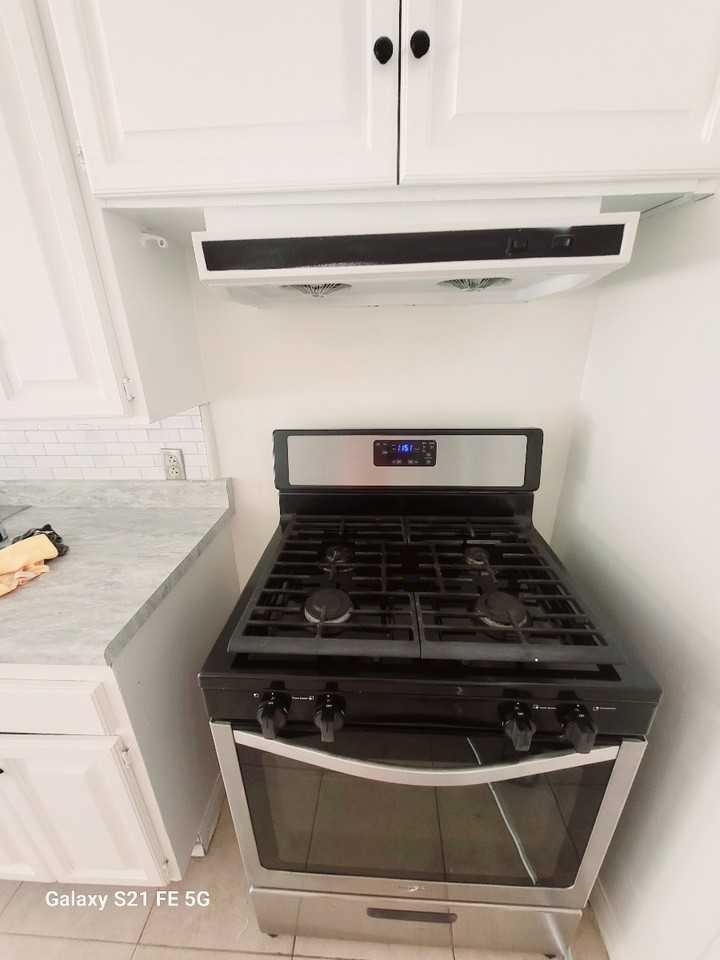 22423 Harvard Blvd - Photo 7 of 34