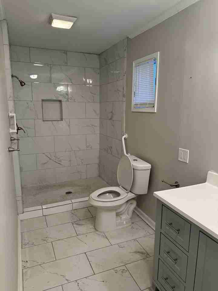 401 1st Ave N - Photo 7 of 21