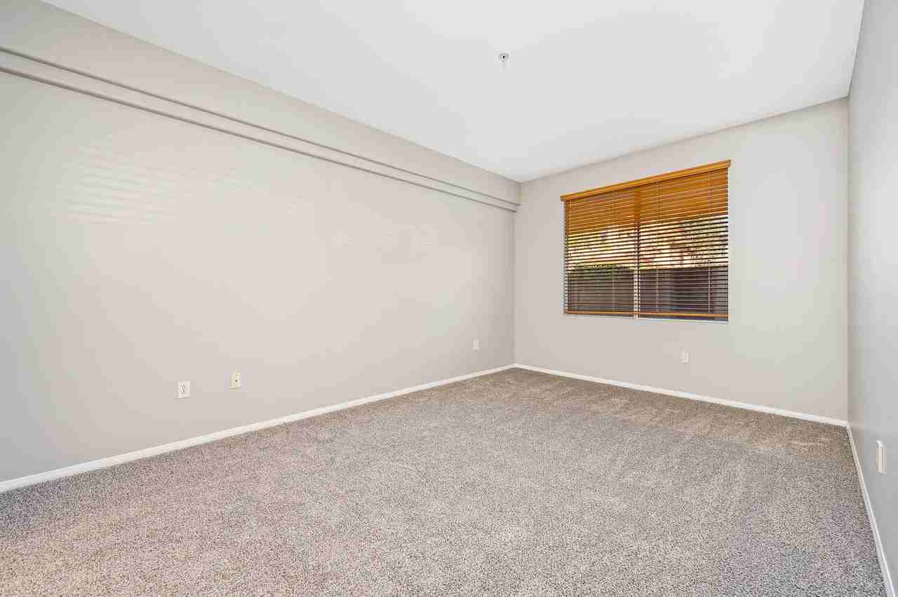 2726 Dunstan Dr #1 - Photo 4 of 20