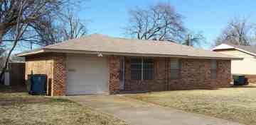featured image of 729 Hedge Dr