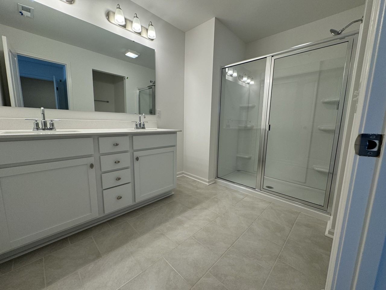 15 Saltford Ln #1 - Photo 2 of 11