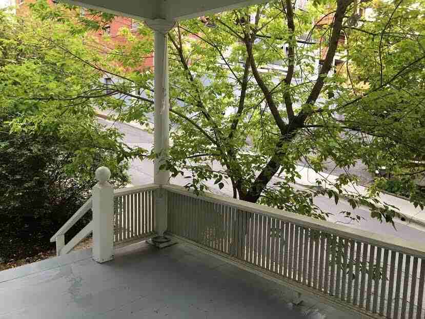 210 Williams St - Photo 7 of 8