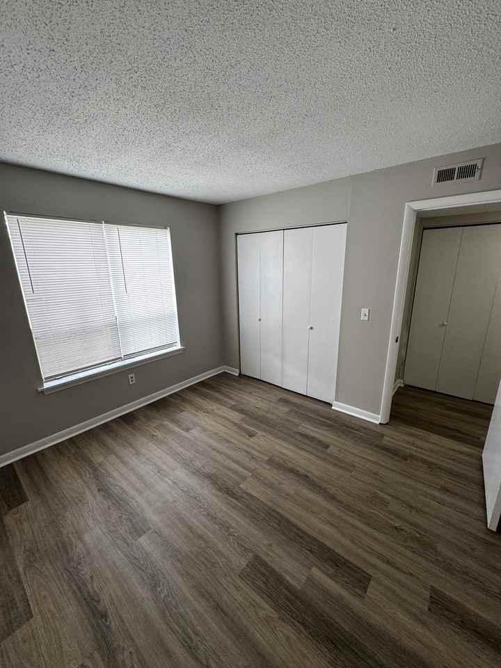 251 Rast St Apt H1 #1 - Photo 6 of 10