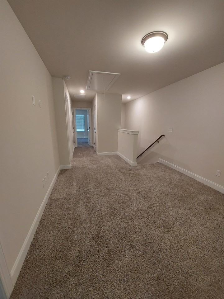 824 Arrington Way - Photo 3 of 16