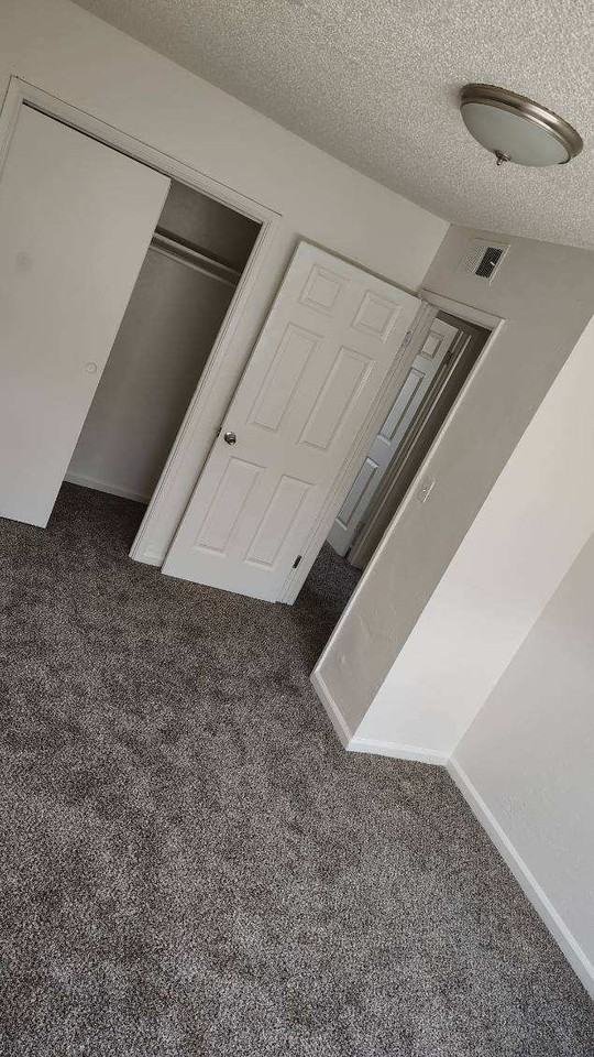 708 El Tejon Ave #A - Photo 4 of 6