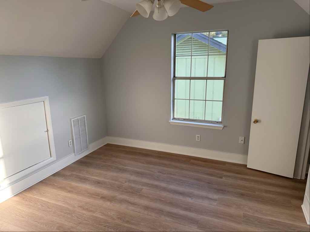 3036 Yorktown Cir - Photo 7 of 16