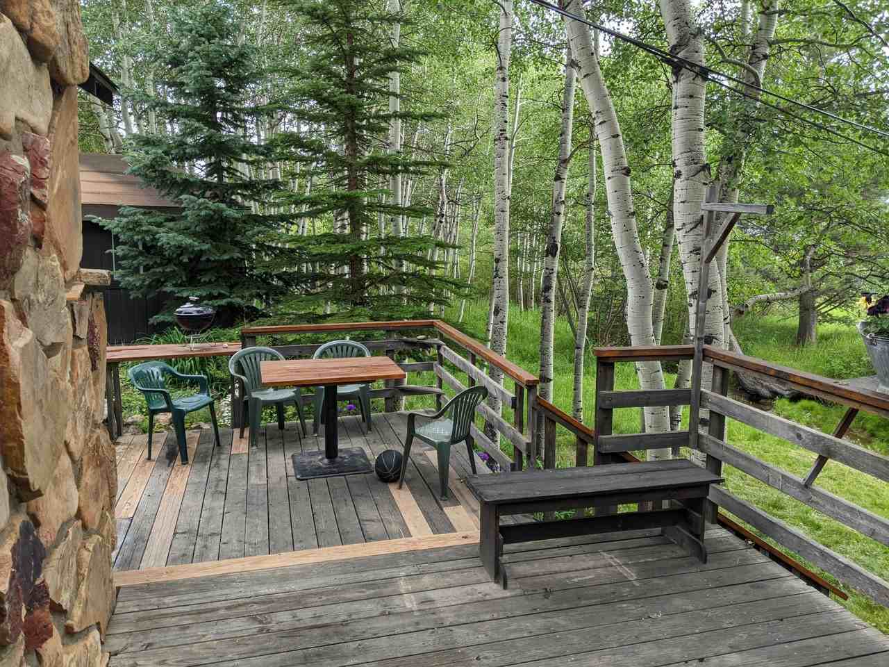 30 Caribou Rd - Photo 3 of 31