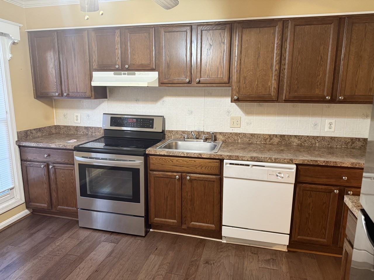 8527 Stonewall Rd #8527 - Photo 6 of 15