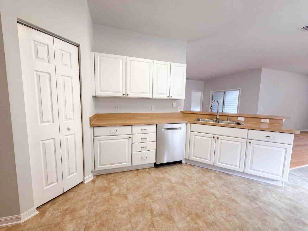 7474 Sw 84th Dr #NA - Photo 5 of 18