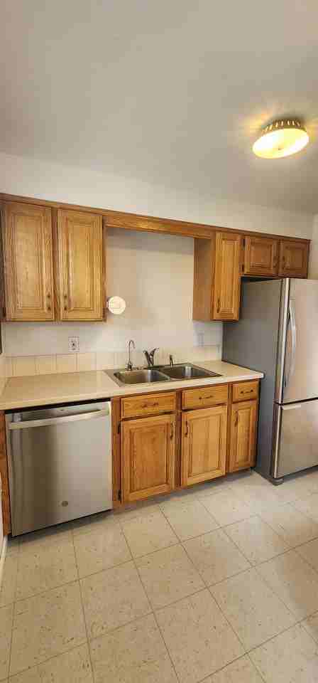 7807 E Mission Ave #NA - Photo 2 of 15