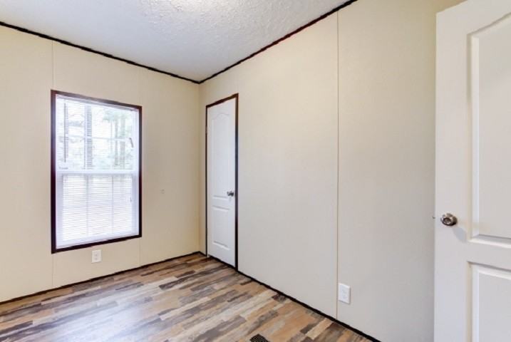 106 Luart Dr - Photo 3 of 18