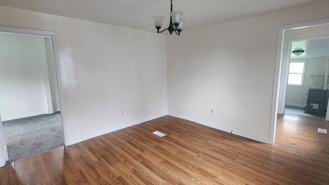 912 Clara St - Photo 1 of 1