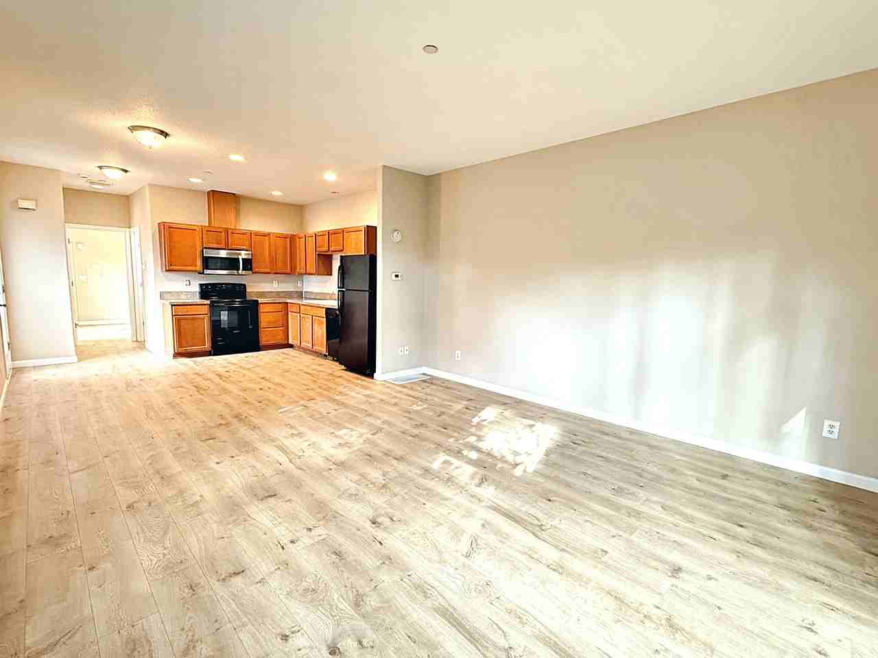 11850 Se Pine St #11850 - Photo 3 of 26