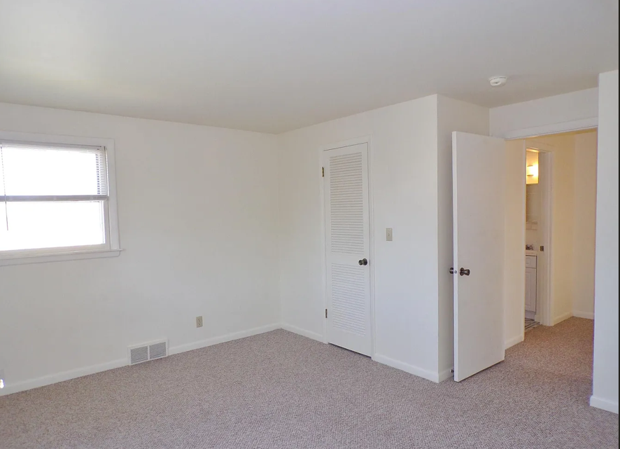 2205 W Westport Rd #A - Photo 3 of 16