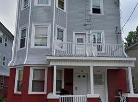 featured image of 73 Glenham St #3
