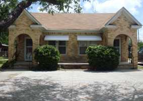 featured image of 1206 S Abe St #1