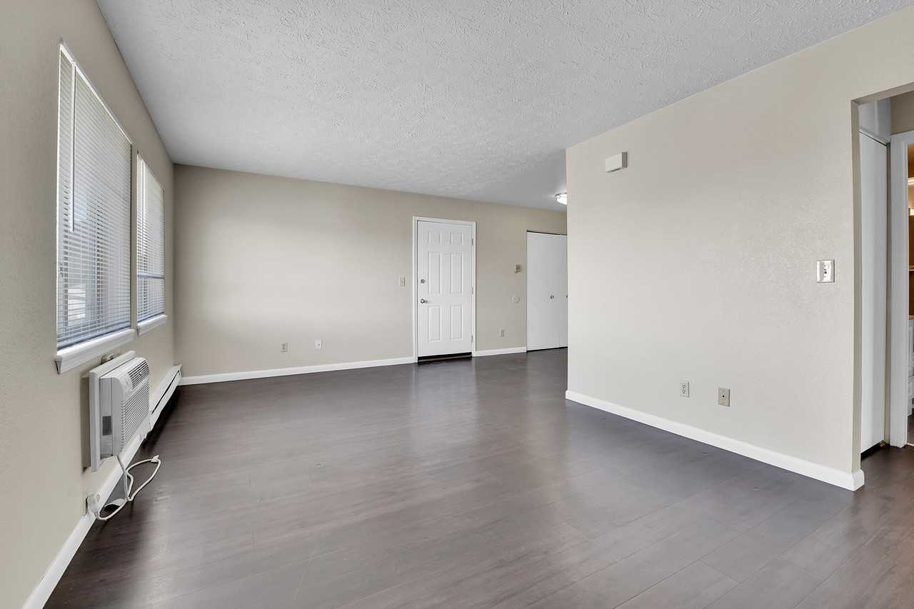 472 S Gilbert St #A - Photo 2 of 23