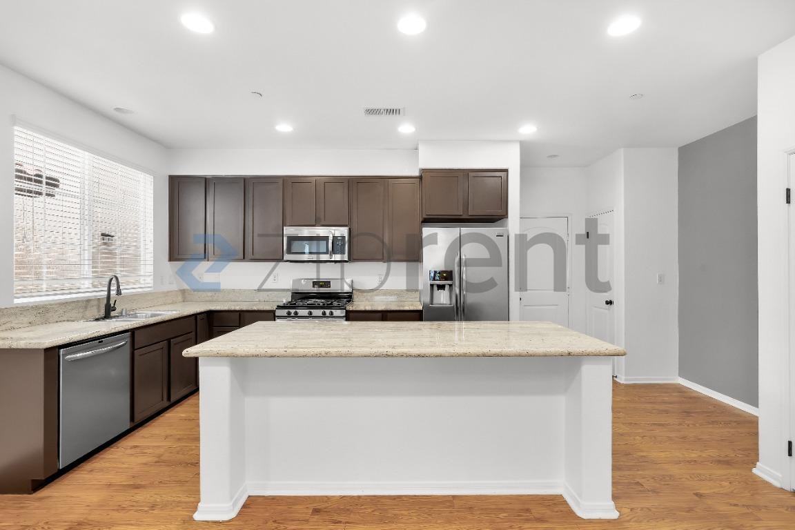 1524 San Borja St #3 - Photo 4 of 20