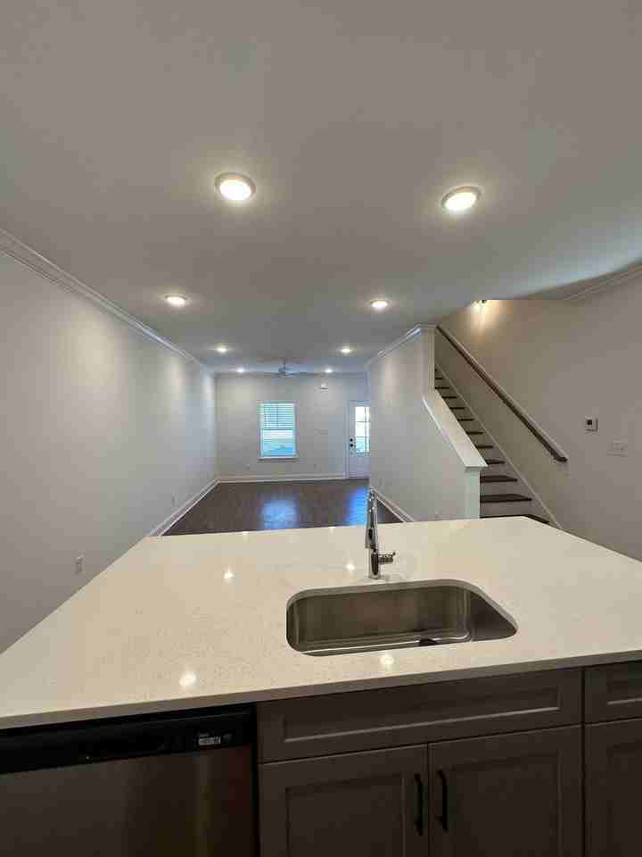 636 Cottage Grove Cir #1 - Photo 7 of 19