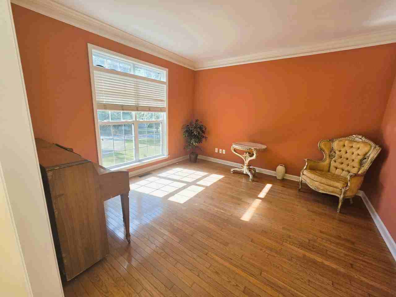 455 Emerald Lake Dr #NA - Photo 5 of 50