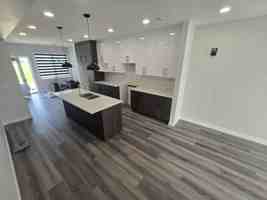 featured image of 466 Ferry Rd #MAIN