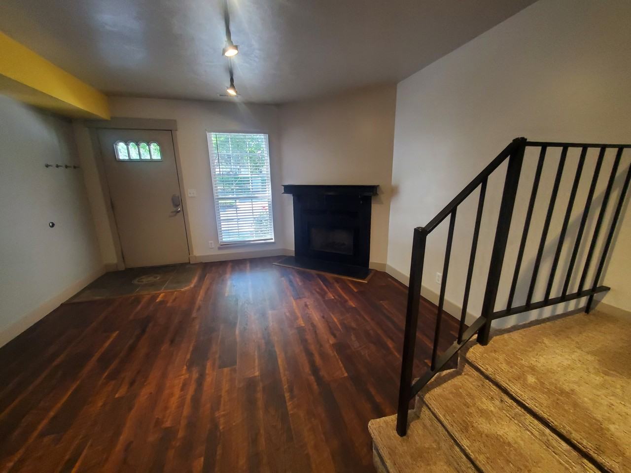 1432 W Telegraph Hill Dr #NA - Photo 2 of 28