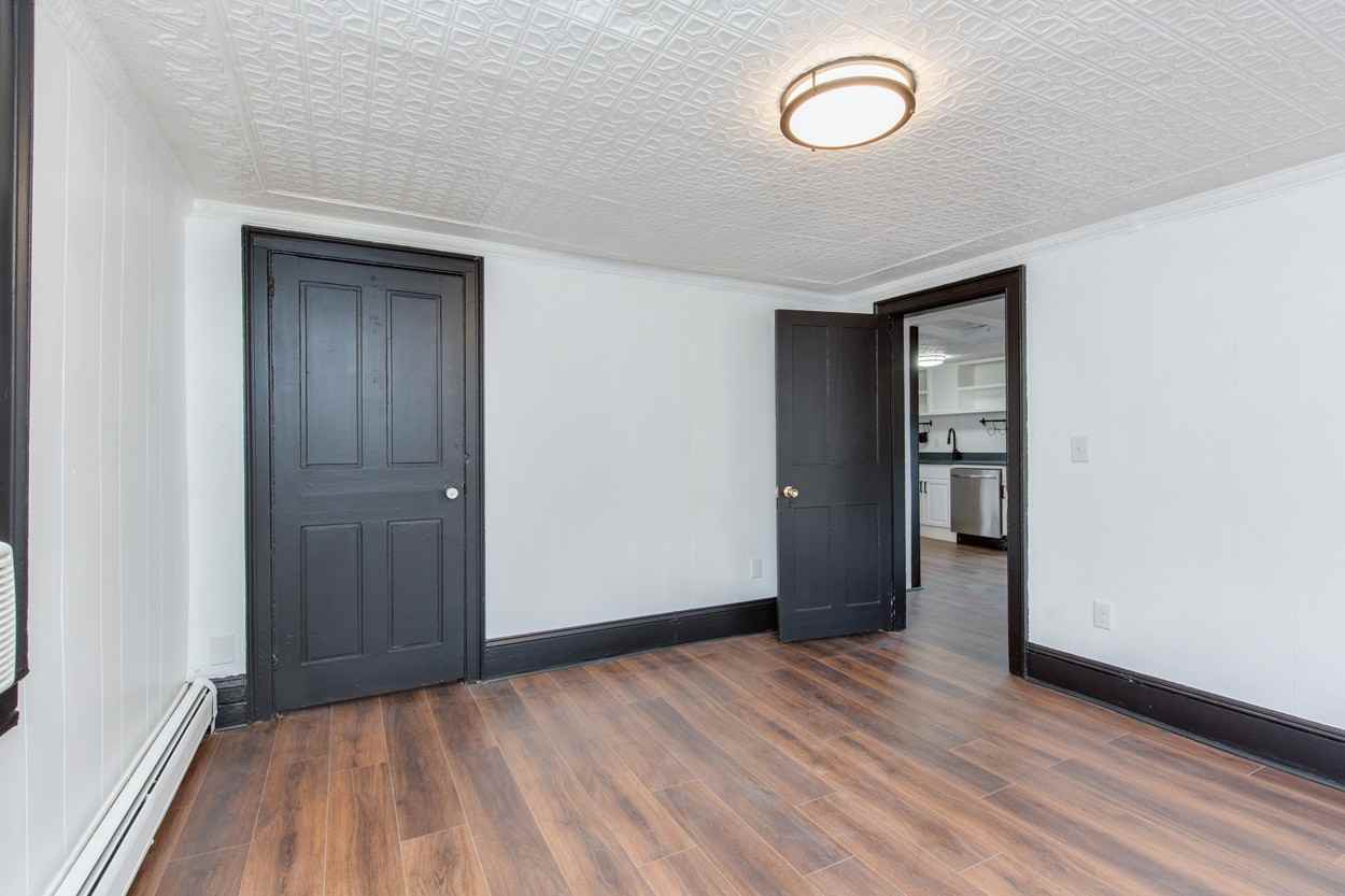 7 Court St #3 - Photo 3 of 8