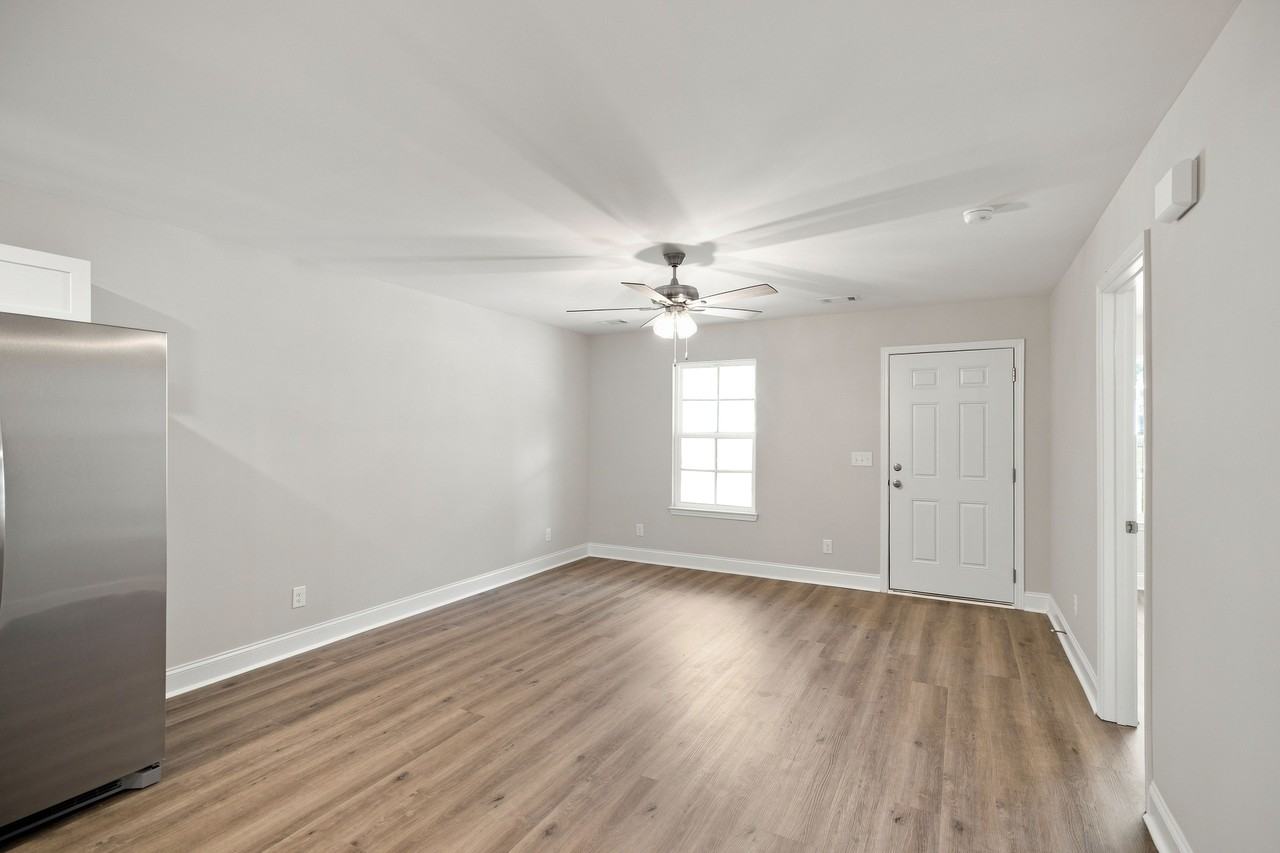 1 212A Tabor Drive #1 - Photo 6 of 27