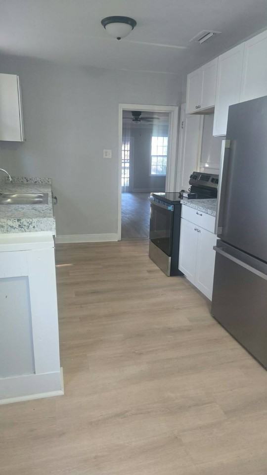 1704 Church Streetchurch Street - Photo 3 of 29